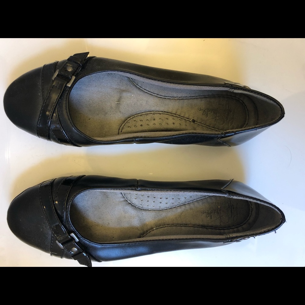 Life stride used shoes size 7